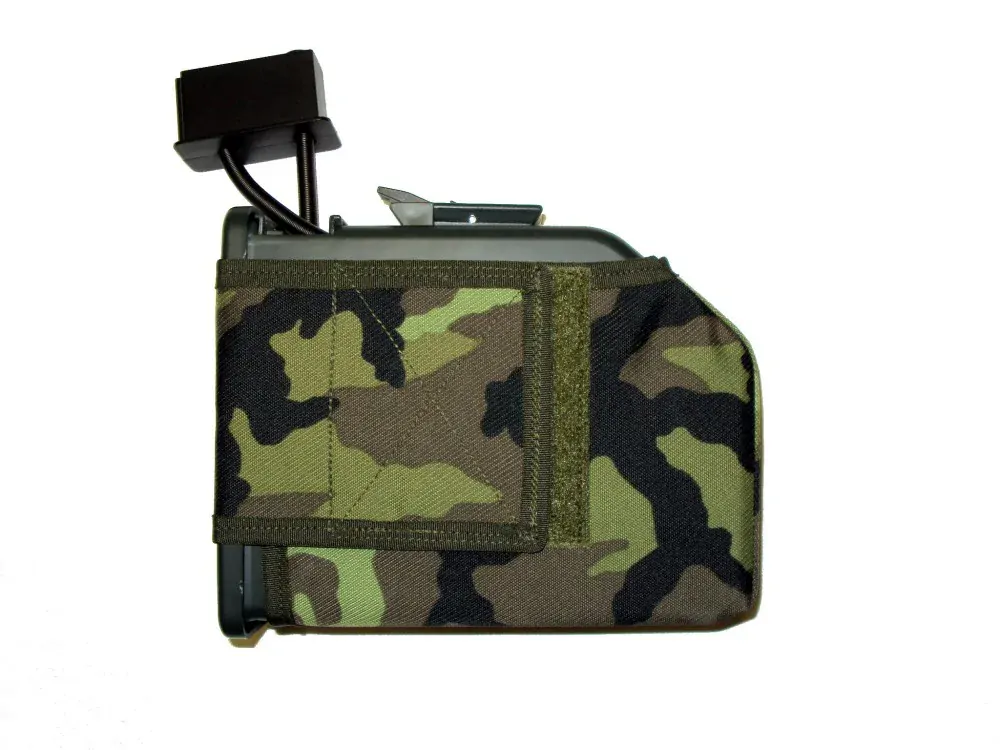Návlek na zásobník M249 zelený