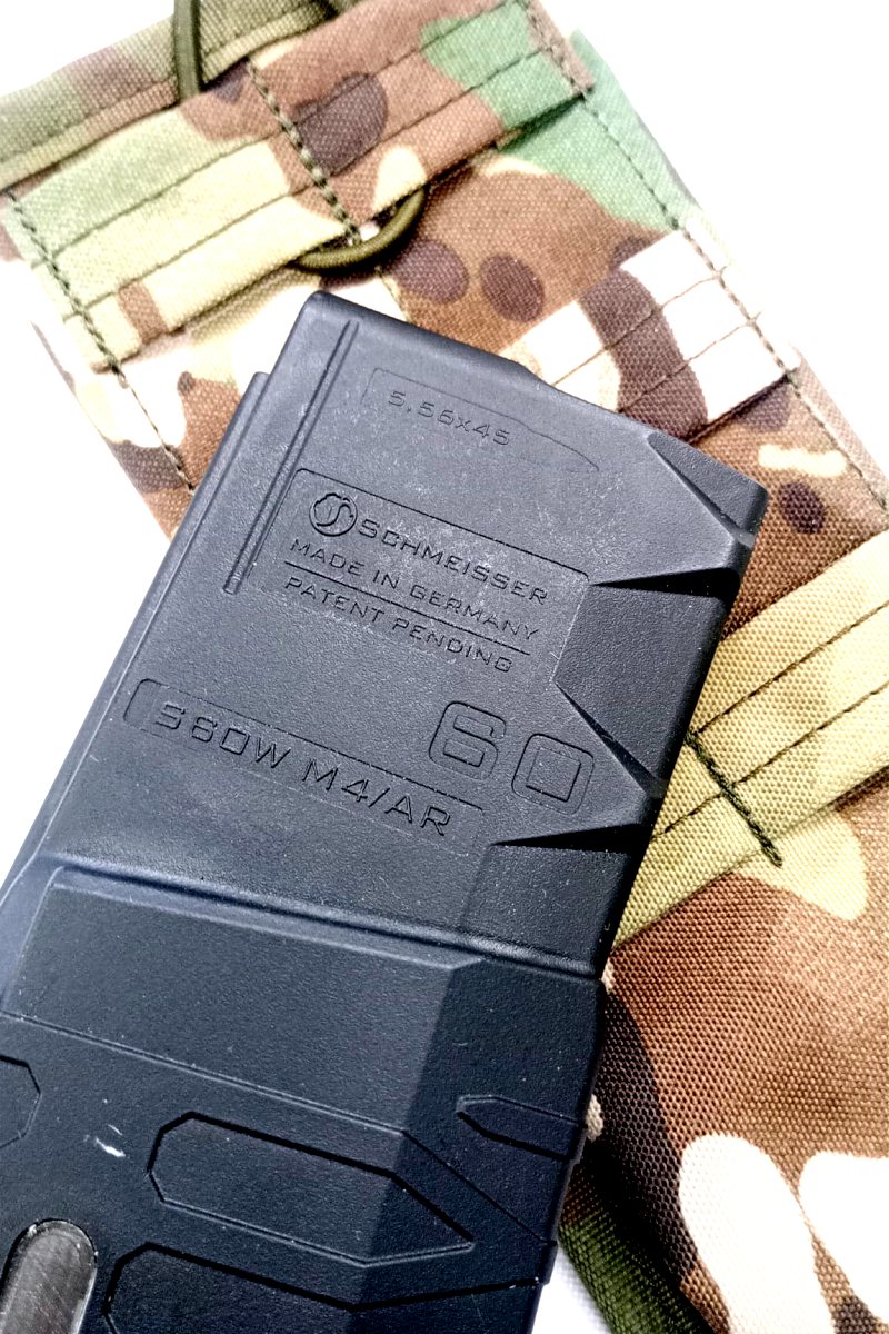 Otevřená sumka pro zásobník Schmeisser AR15 / M4 na 60 nábojů molle - vz.95