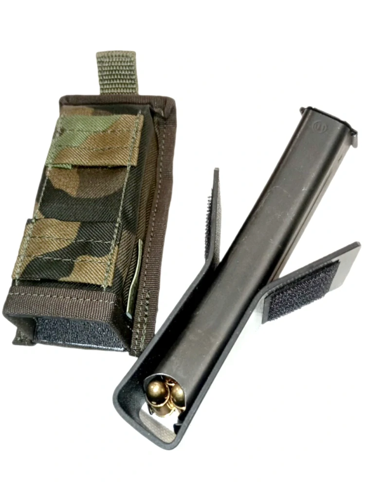 Samosvorná fast kydex dvoj sumka na pistolový zásobník - Multicam