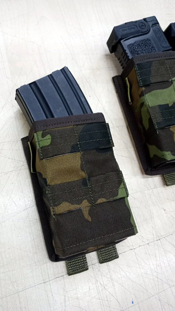 Samosvorná fast kydex sumka M4-AR15 molle - vz.95