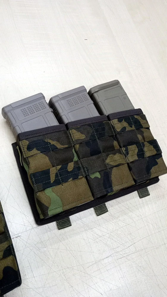 Samosvorná fast kydex troj sumka M4-AR15 molle - vz.95