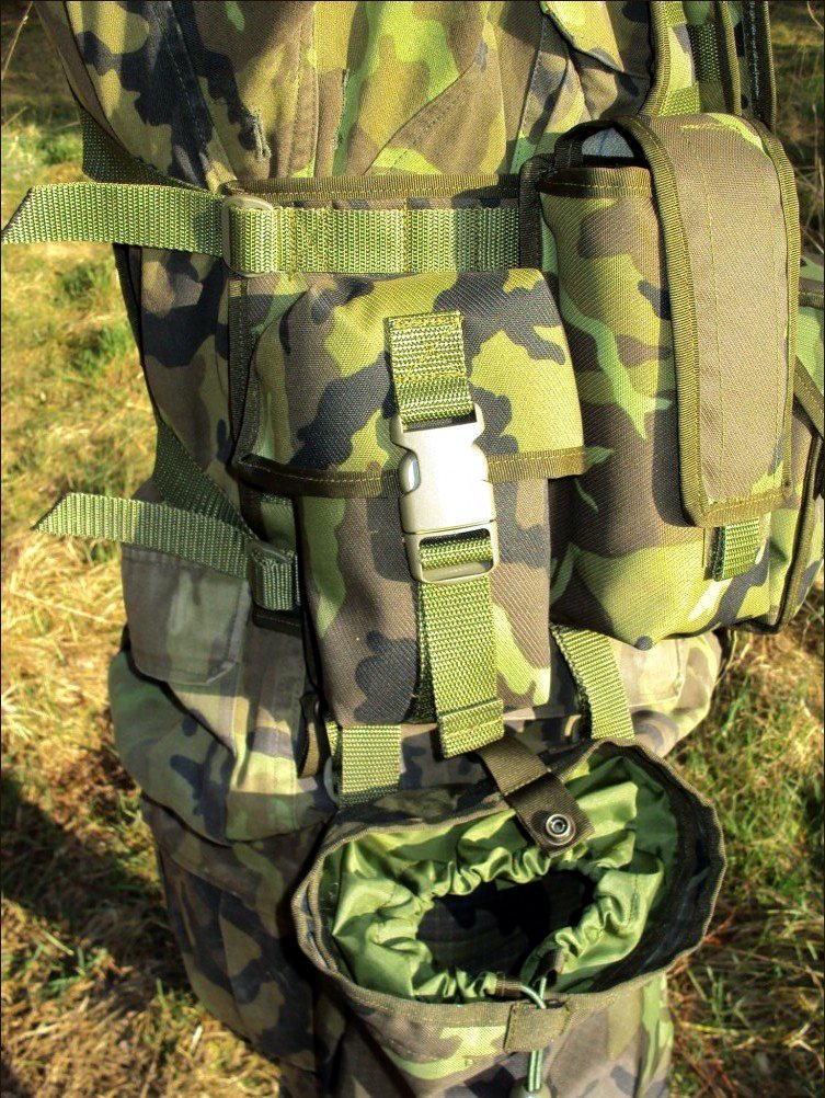 Malá kapsa zelená molle