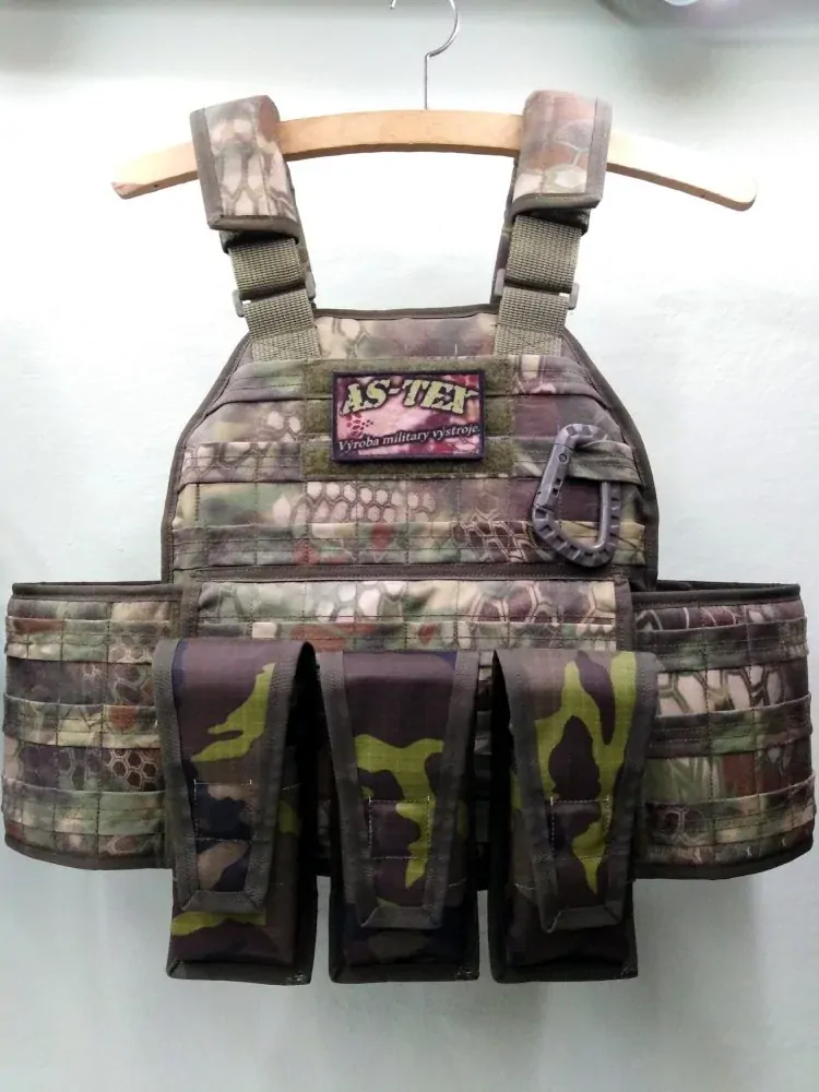 Sumka M4 s magnetickým jištěním molle - vz.95